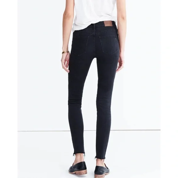 MADEWELL • Black High-Rise Distressed Knee Skinny Jeans, 27 - Picture 2 of 16